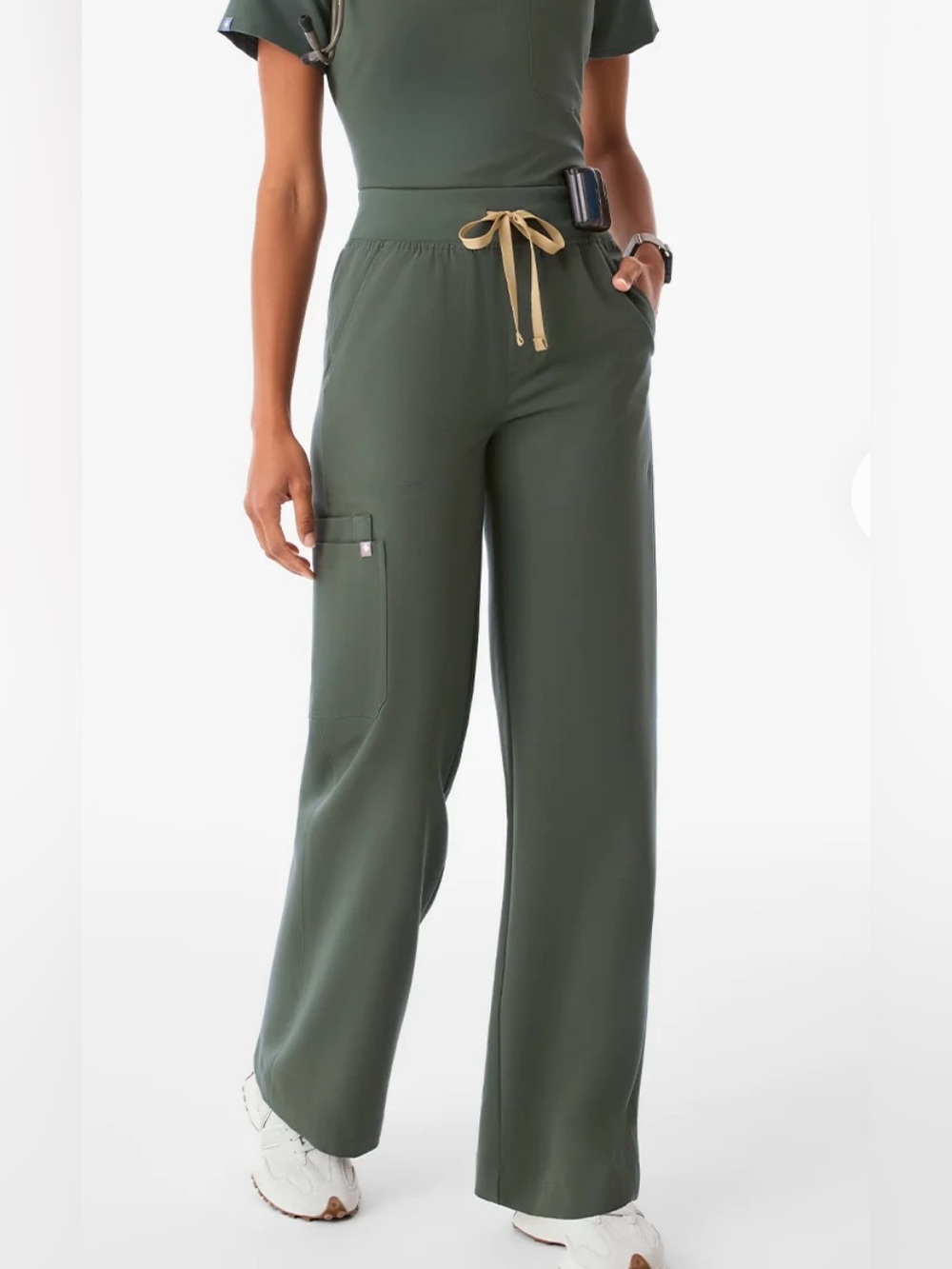 Figs Wide-leg Isabelle Pants in Moss